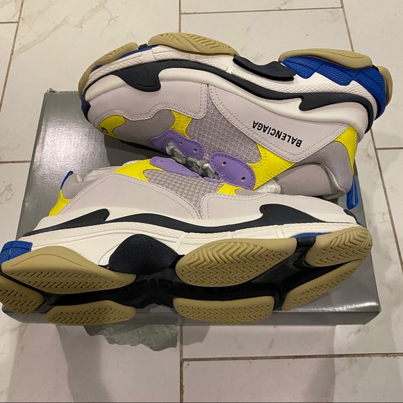 SOLD - Picture 3 of 7